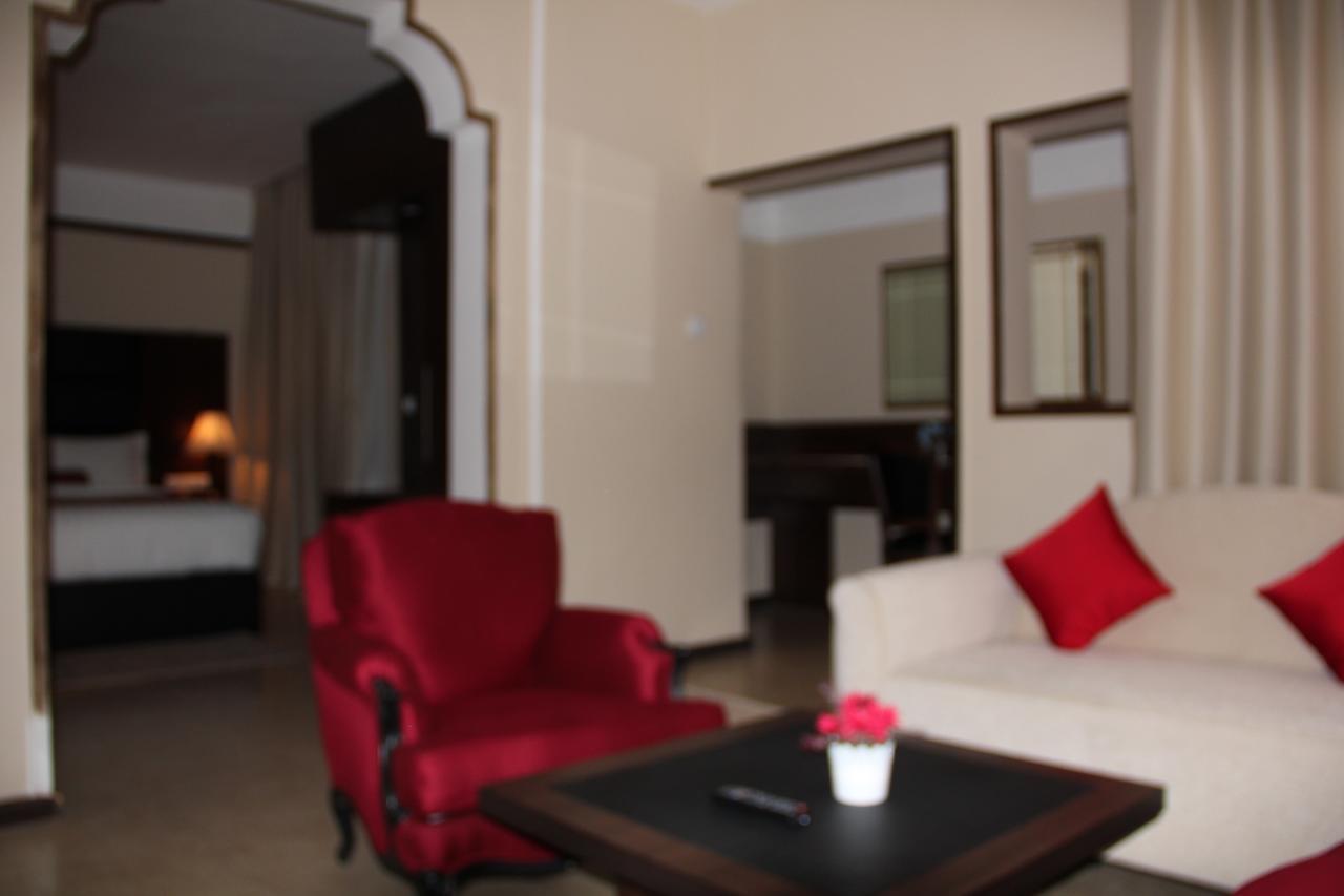 Casablu Hotel Nouakchott Eksteriør billede